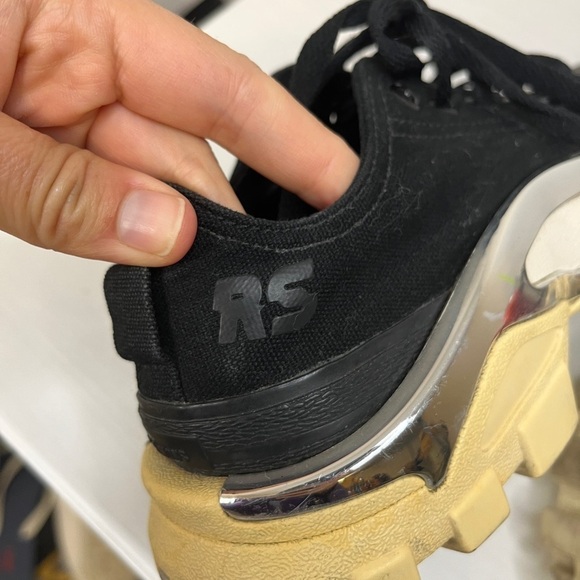 Adidas X RAF Simmons Detroit Runner Ozweego M6, W 7.5 - Picture 5 of 15